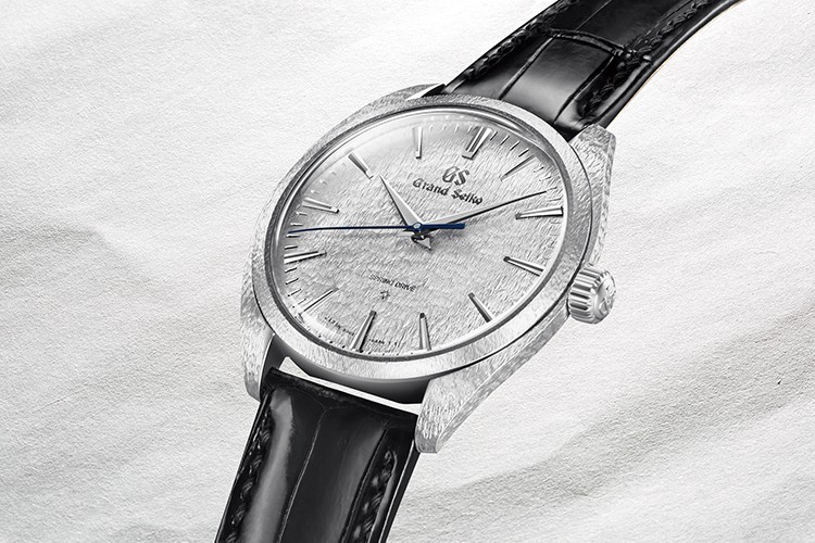 Ein neues Spring Drive Handaufzugskaliber wurdigt den 20. Geburtstag der Spring Drive Technologie Grand Seiko