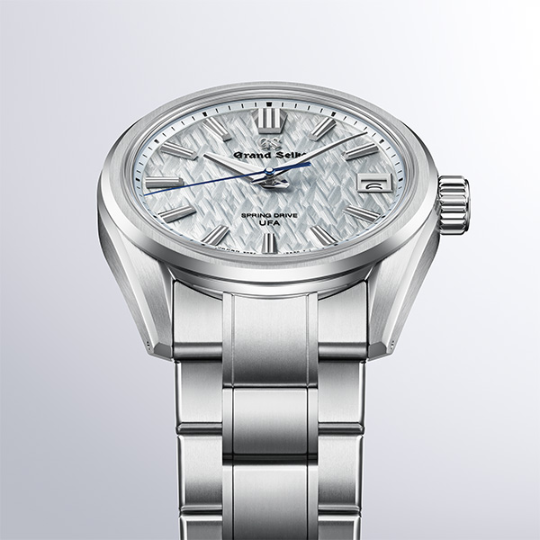 Grand Seiko's Spring Drive U.F.A. SLGB003 wins “Best of the Best