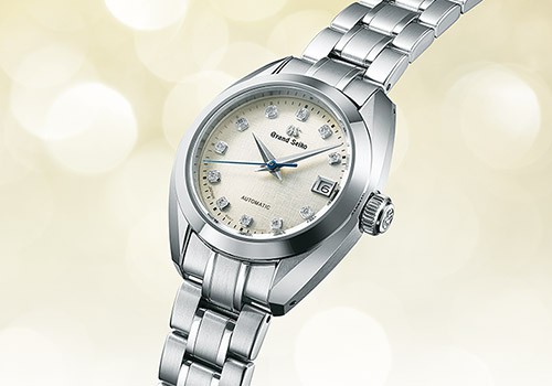 Grand Seiko spicca il volo con una nuova serie di orologi automatici da  donna | Grand Seiko