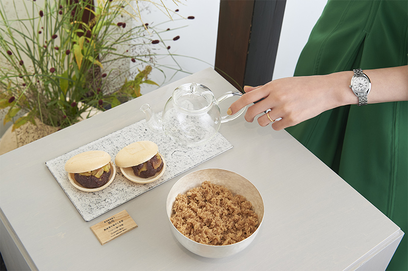 技巧 熟成栗の最中と茶器(左)(和菓子+急須+茶葉)