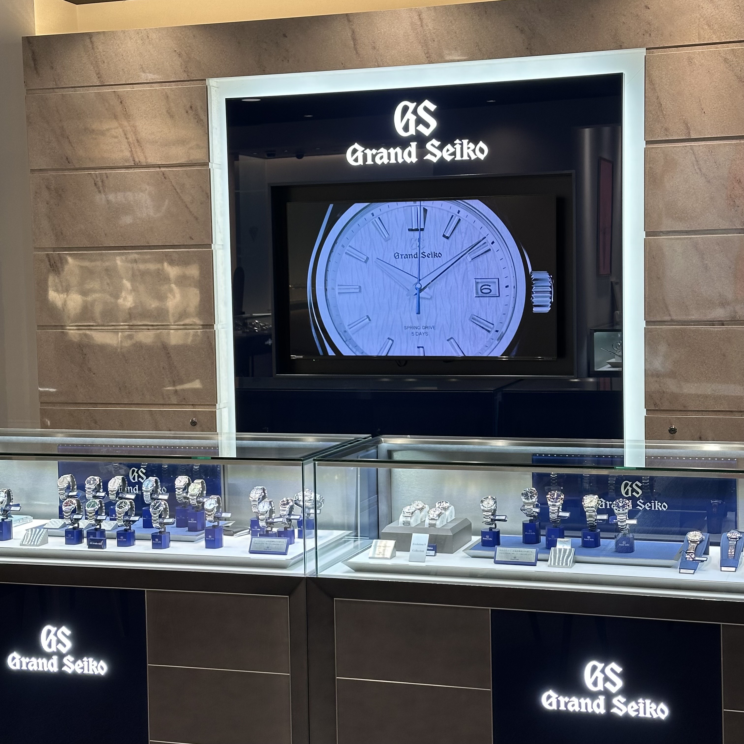 SHINKODO Premier 山形店 | グランドセイコー公式サイト