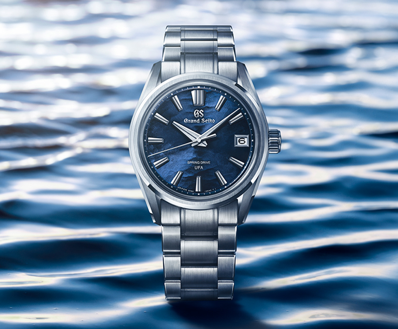 写真：Evolution 9 Collection SLGB015