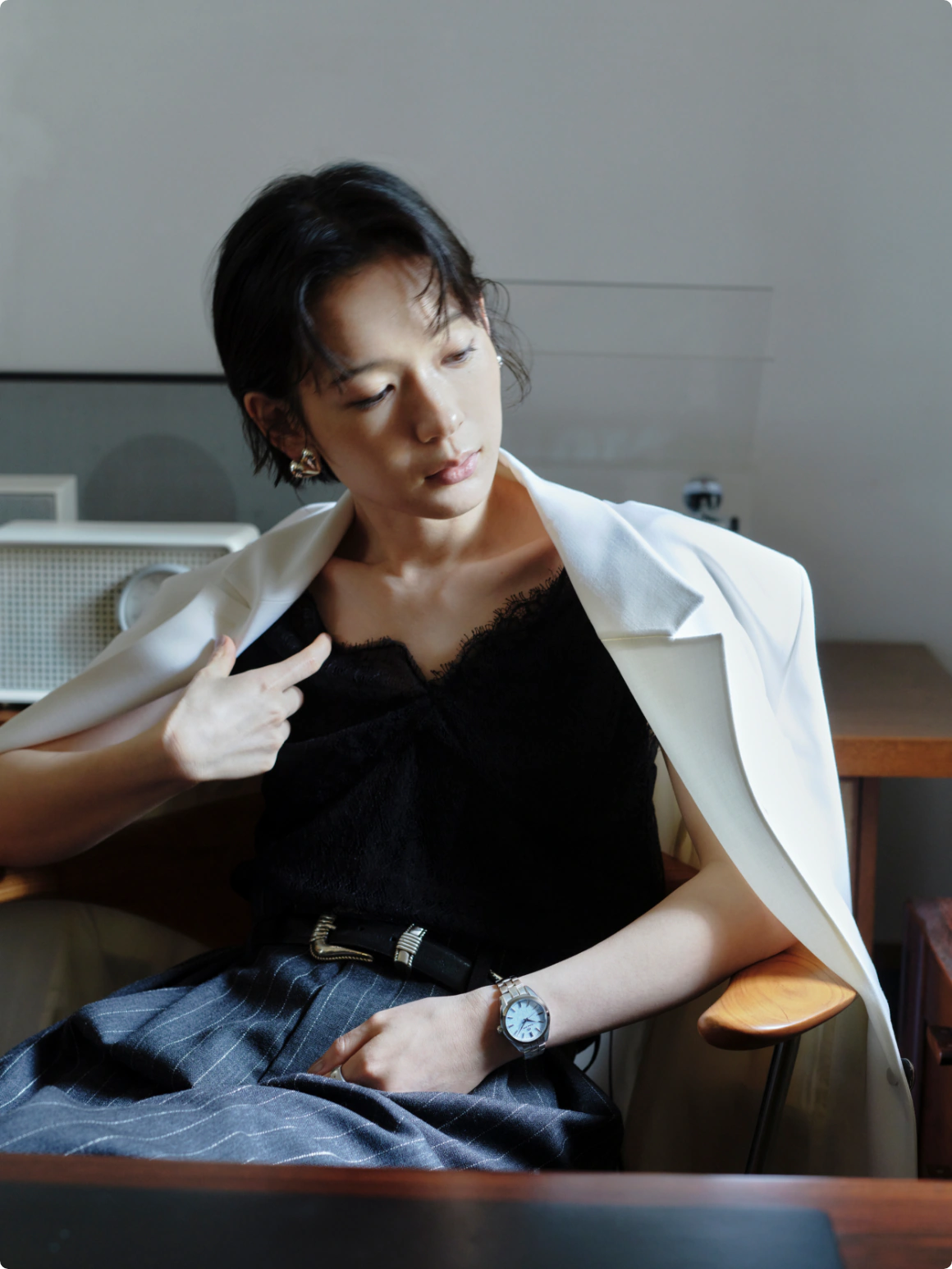 「日本独自の“見せない美学”」穂志もえかスタイリングカット02