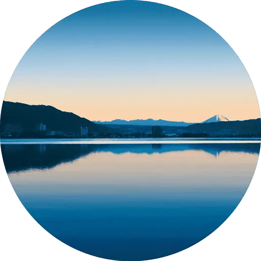 Lake Suwa Image 1