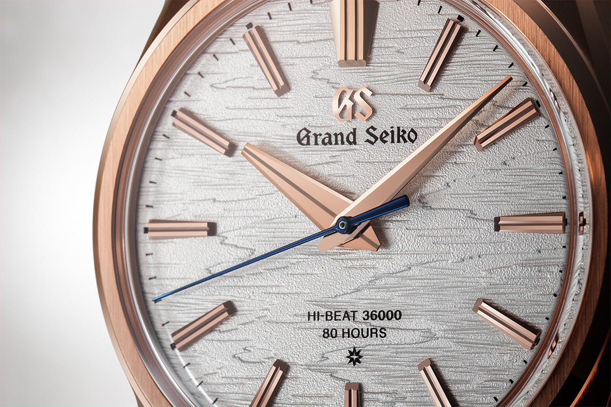 As with previous models in the Evolution 9 Collection, the dial of the SLGW002/003 is inspired by the white birch, but with a completely different pattern.