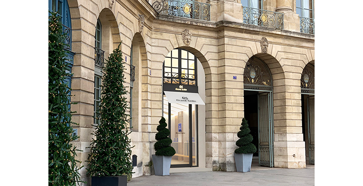 The flagship Grand Seiko Boutique opens in Place Vend me in Paris