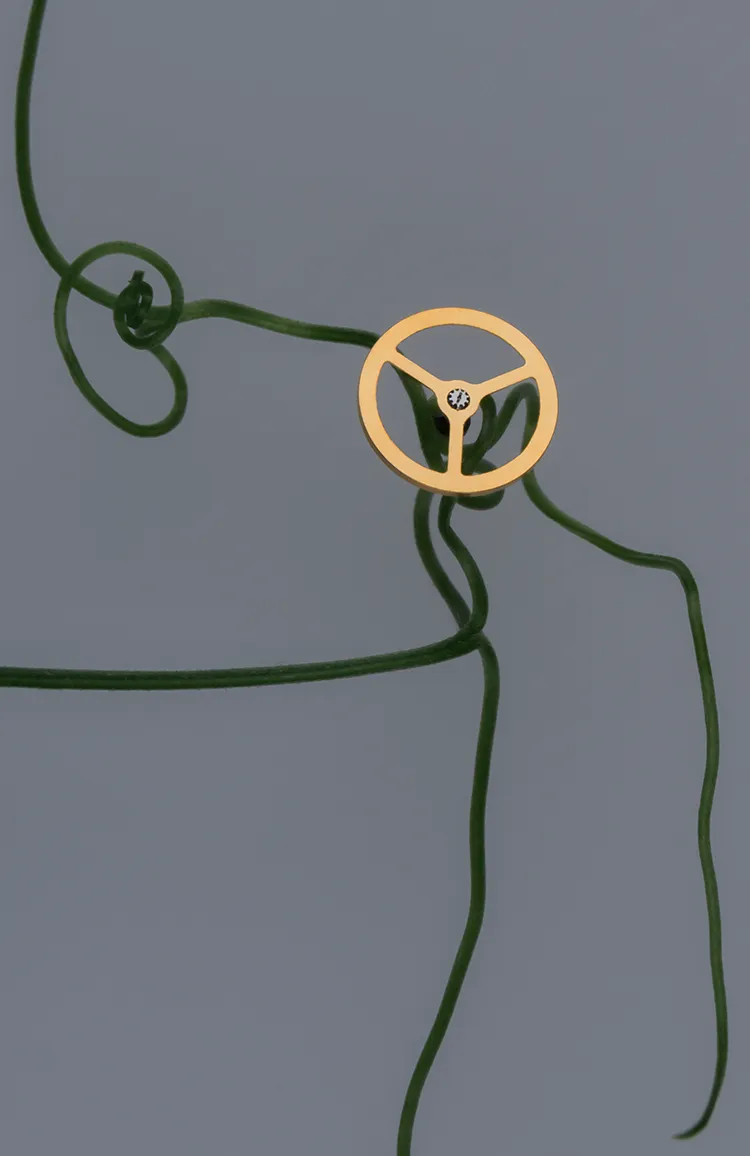 A visual capturing the Glide Wheel, a part included in Grand Seiko's 9R Spring Drive movement, like a piece of art.