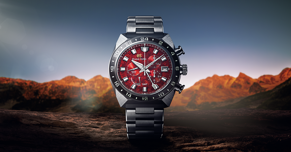 A new color-changing dial captures the shifting hues of a Shinshu