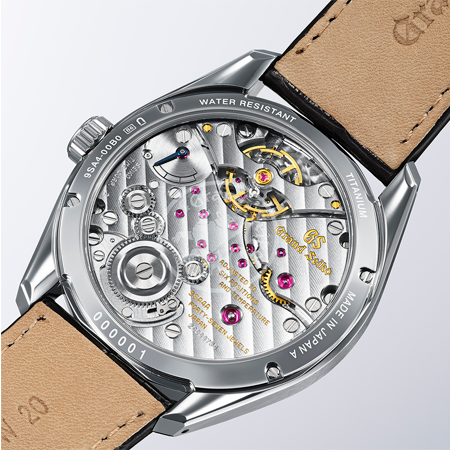 Manual winding high beat precision and 80 hours of power. Introducing a new dress watch in the Evolution 9 Style
